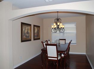 1711 Abbey Trace Dr, Dover, FL 33527