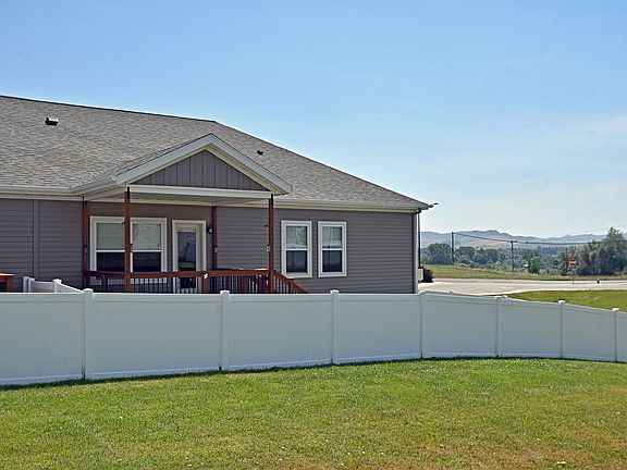 2nd image of 2016 Skyview West Dr