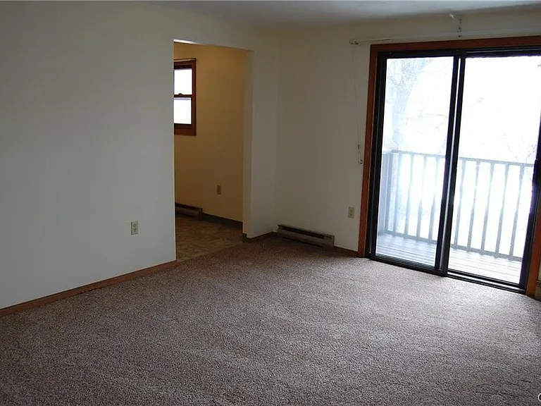 2938 Douglas Rd #5 — Photo 9