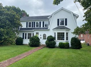 110 E Valley St, Abingdon, VA 24210