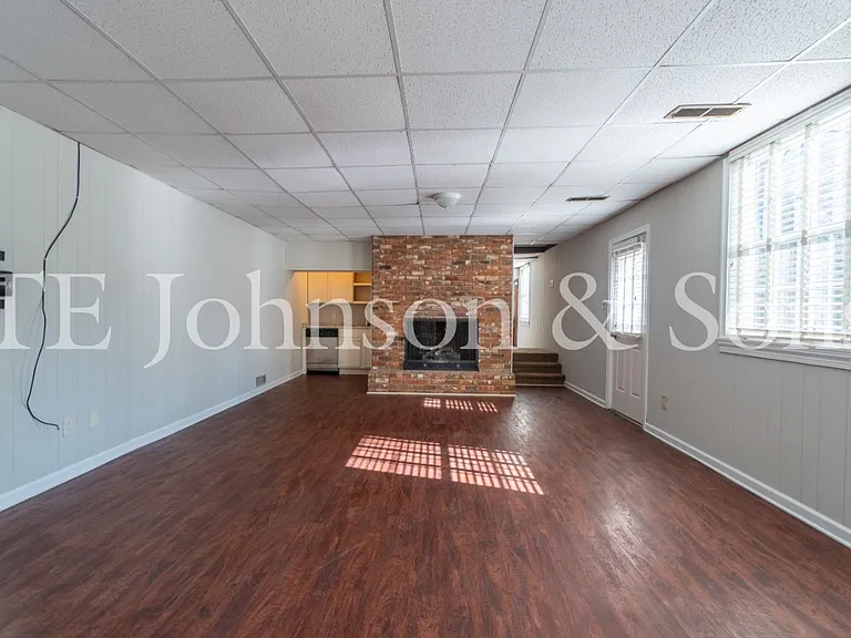 3520 Kirklees Rd — Photo 33
