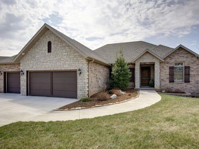 3920 E Ridgeview St, Springfield, MO, 65804