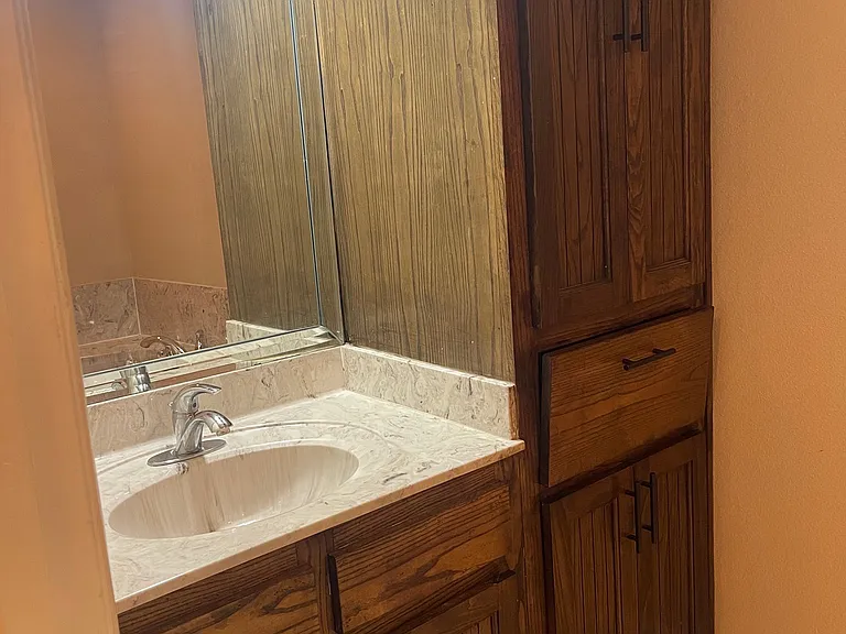 1620 Cardinal Ave — Photo 6