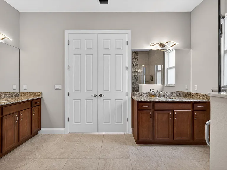 9318 SW Miracoli Way — Photo 30