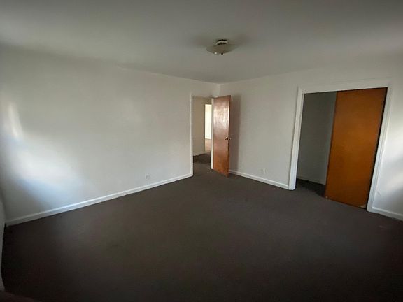 5th image of 16 Brookwood Dr #1