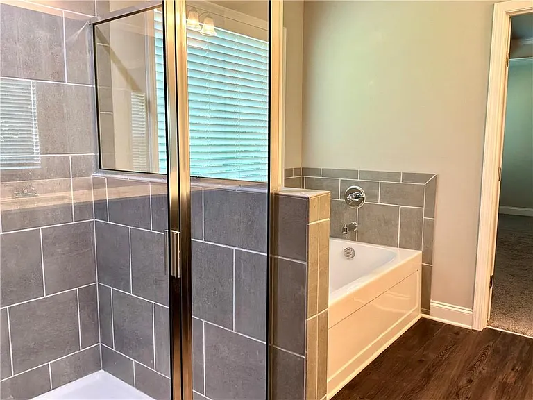 3627 Bryant Meadow Cir — Photo 24