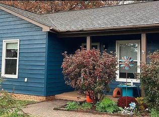 164 Falling Rock Dr, Stuarts Draft, VA 24477