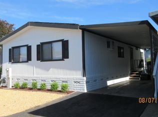 190 Apple Ln, Santa Rosa, CA 95407