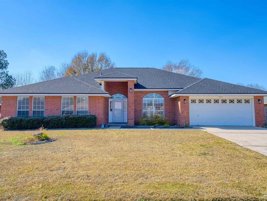 5703 Berrybrook Cir, Pace, FL 32571