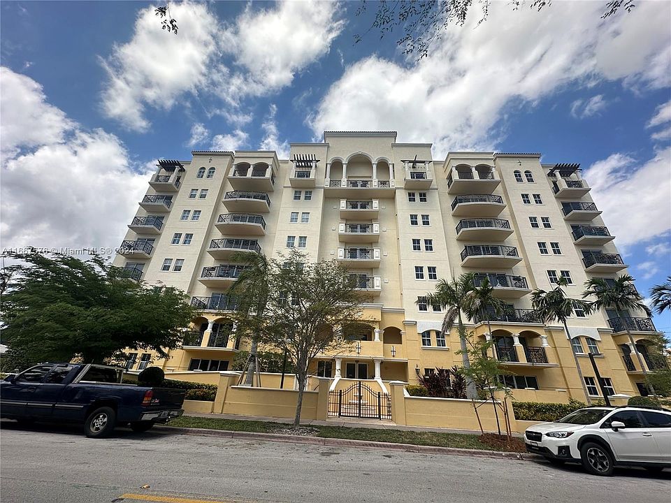 1st image of 101 Sidonia Ave APT 205