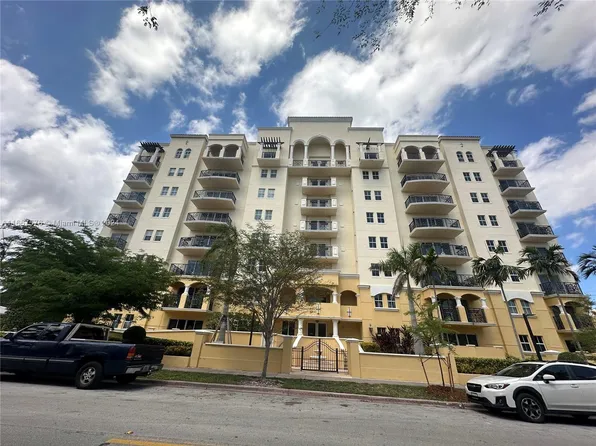 101 Sidonia Ave APT 205, Coral Gables, FL 33134