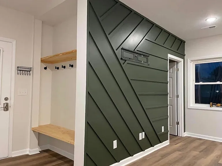 50 Williams Ave — Photo 1