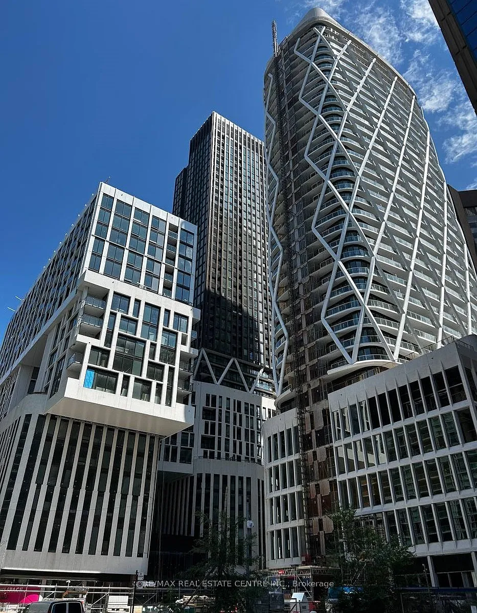 Building Photo - 238 Simcoe St #1503