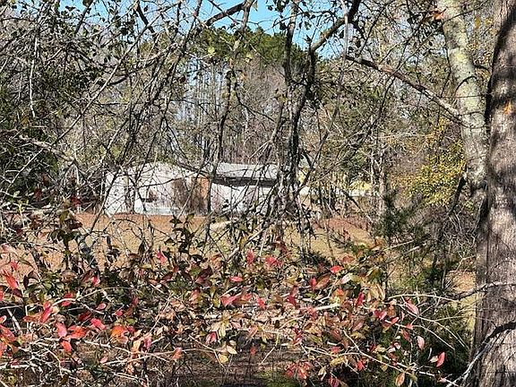 4th image of 124 Dicksons Mill Pond Rd #B