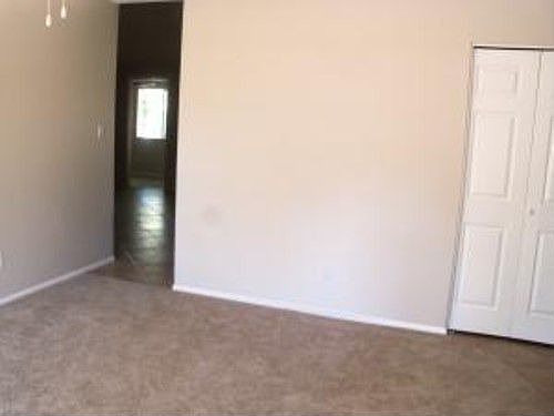1st image of 1750 E Isabella Ave