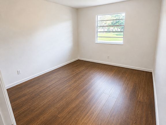 5th image of 4912 9th St