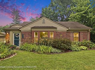 111 Varner Ct, Midland, MI 48640
