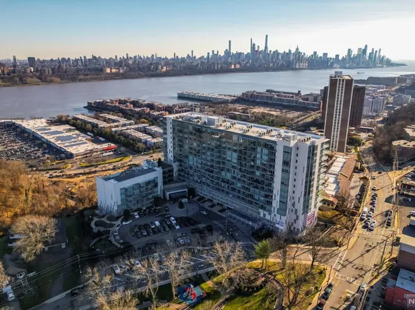 320 Adolphus Avenue image 40 of 43