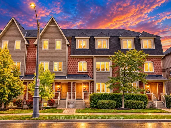 3170 Boxford Cres #7, Mississauga, ON L5M 0X1