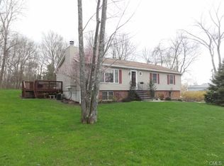 10-A Grandview Dr, Danbury, CT 06811