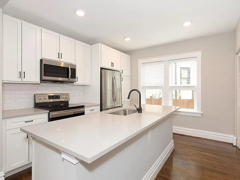 1035 Grandview Pl #A — Photo 6