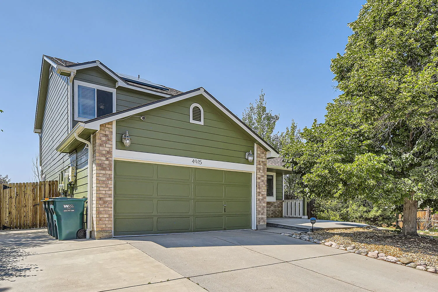 4 bed, 2315 sqft, $3,100 — Photo 3