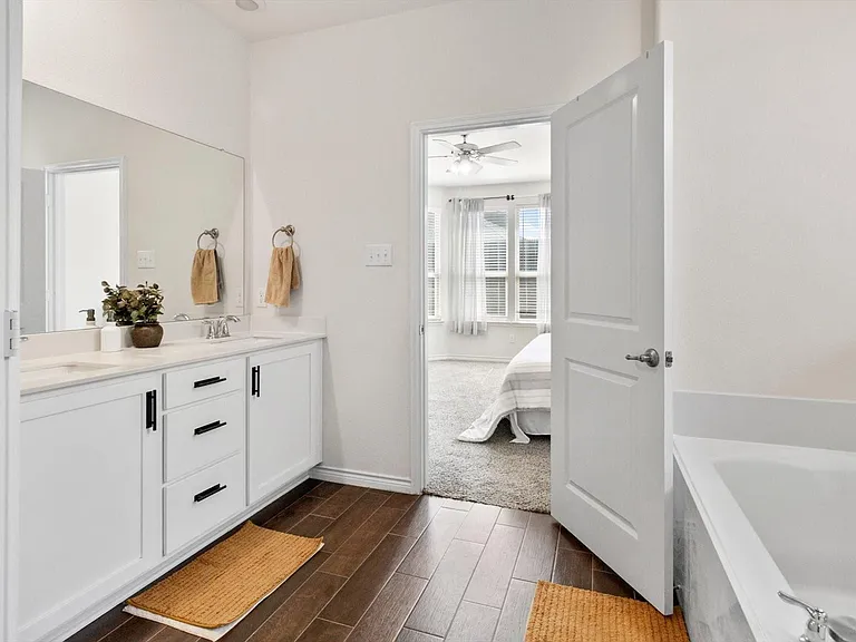 2919 Jasper Trl — Photo 18