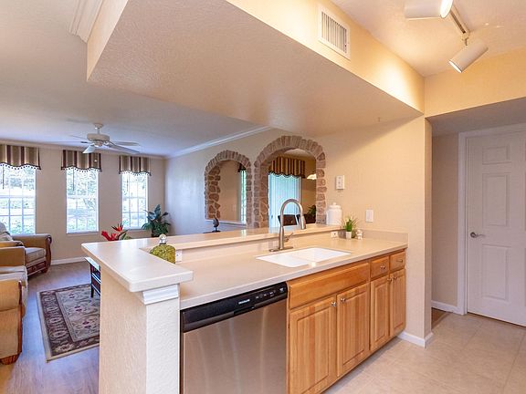 2nd image of 10075 GATE Parkway #609