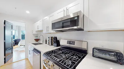 659 South St #3