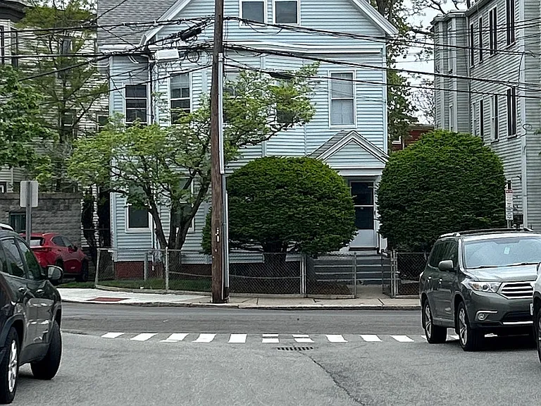 19 Dimick St #1 — Photo 9