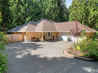 26702 Ohio Avenue NE, Kingston, WA 98346