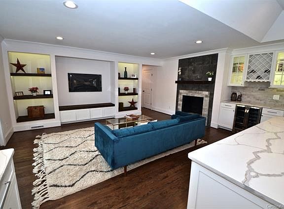 4th image of 801 Wingrave Dr