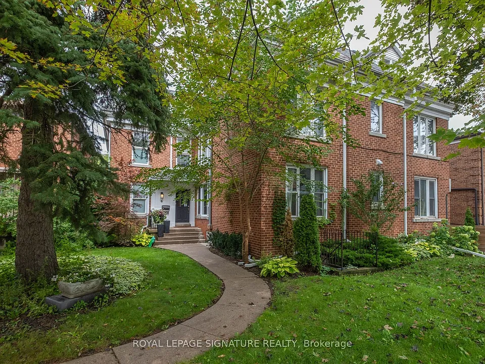 6 Markdale Ave #1