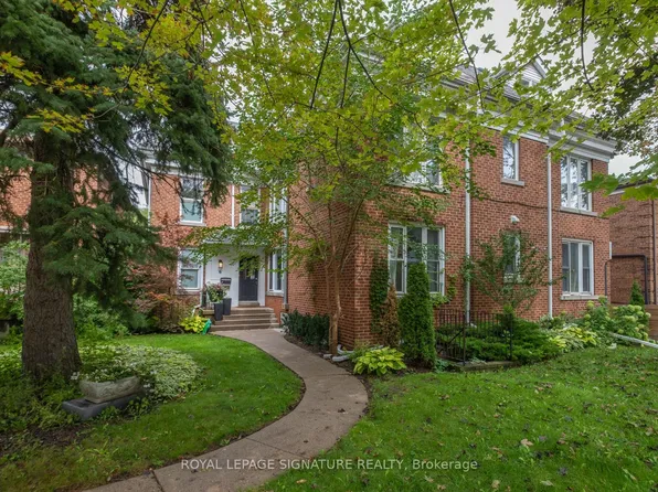 6 Markdale Ave #1, Toronto, ON M6C 1S9
