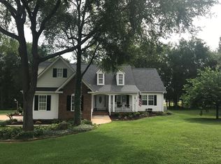 102 Bent Creek Rd, Greenwood, SC 29649