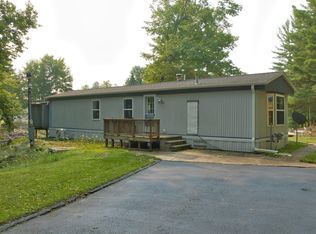 3730 Pinelands Rd, Gladwin, MI 48624