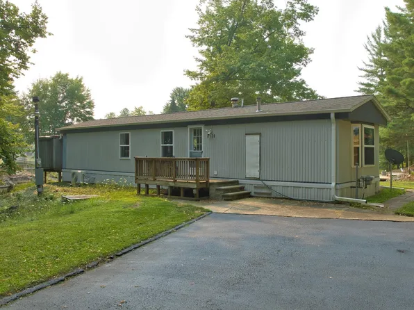 3730 Pinelands Rd, Gladwin, MI 48624