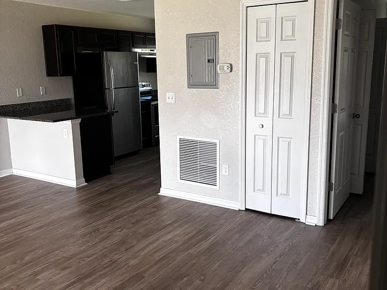 29 Walnut Run — Photo 2