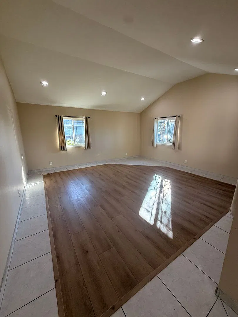 Beautiful 4 Bedroom Huntington Beach House For Rent! — Photo 3