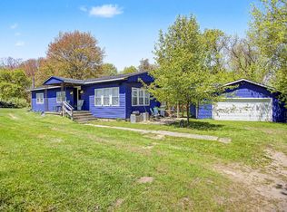7181 Beach Dr, South Haven, MI 49090