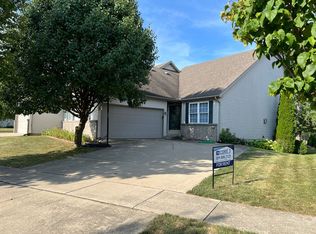 30 Ashling Ct, Bloomington, IL