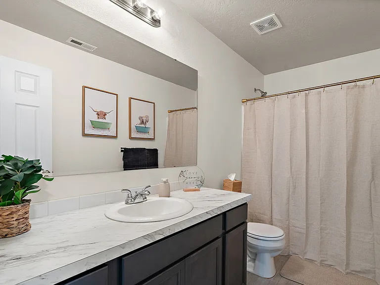 11865 Wilmington St — Photo 22