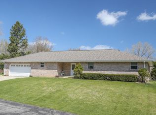 2558 N Green Bay Rd, Racine, WI 53405