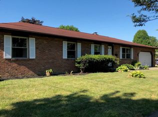 1253 Maize Ct, Columbus, OH 43229