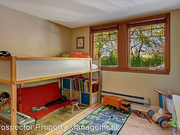 5th image of 221 E Louisa St #6254940