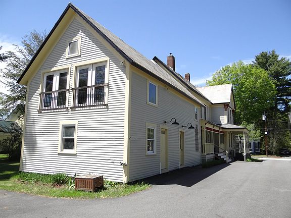4th image of 10 Abbott Street