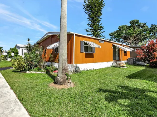 1640 SW 66th Ave, Boca Raton, FL 33428