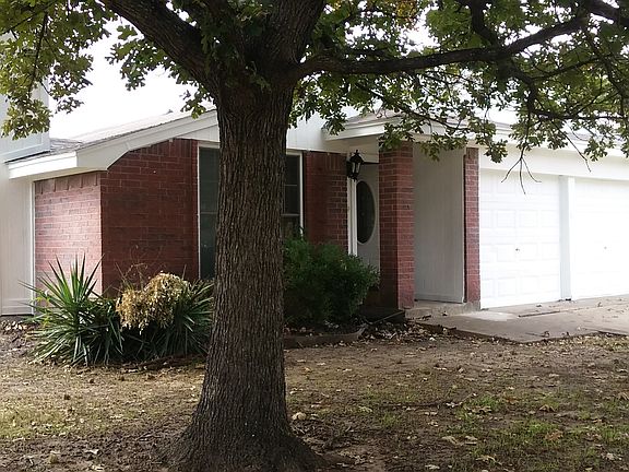 2nd image of 4914 Waxwing Dr