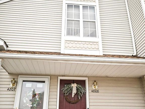 2nd image of 4808 Aberdeen Ln