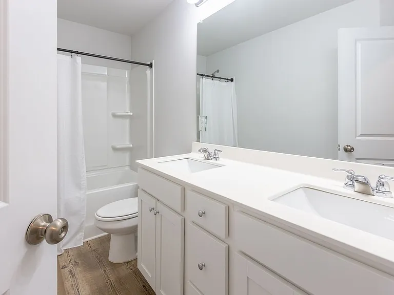 1020 Point Place Dr — Photo 15